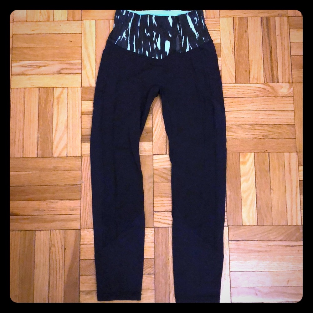 lululemon All the Right Places Crop